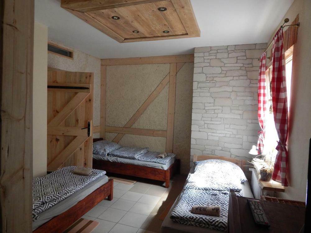 Pokoje Do Wynajecia Nowogrodziec Luaran gambar